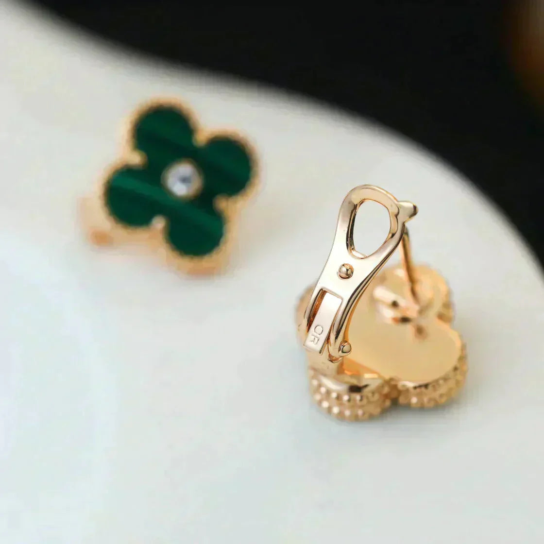 [Renovia Jewelry]CLOVER MEDIUM 1 MOTIFS MALACHITE DIAMOND EARRINGS