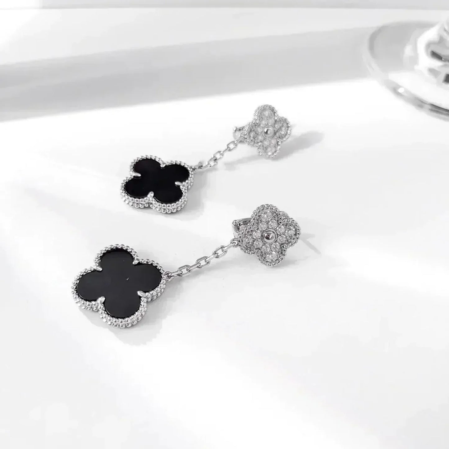 [Renovia Jewelry]CLOVER 2 MOTIFS  DIAMOND ONYX EARRINGS SILVER