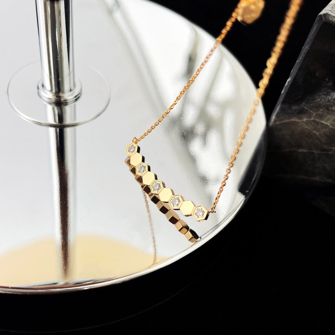 [Renovia Jewelry]BEE MY LOVE DIAMOND NECKLACE
