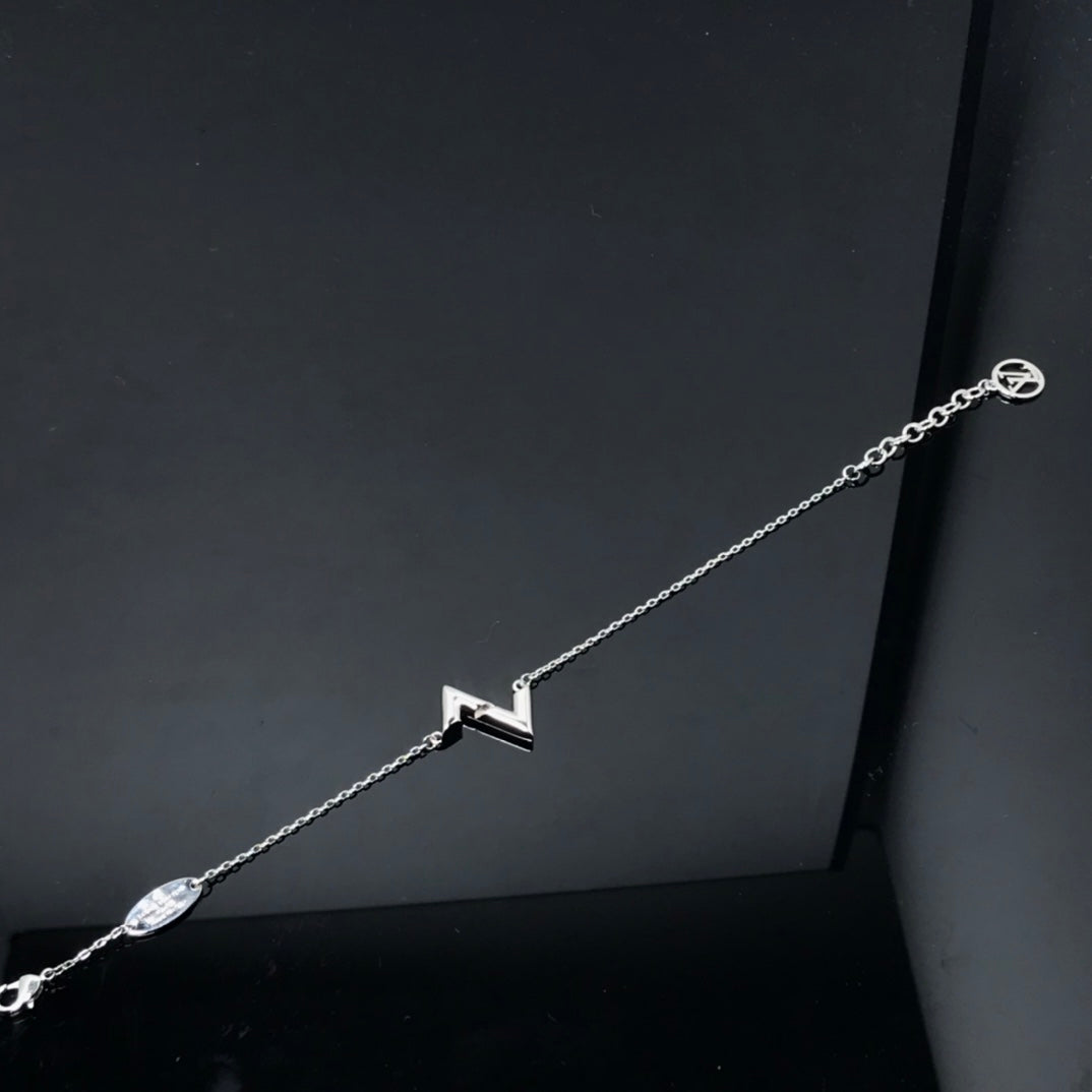 [Renovia Jewelry]VOLT LV LOGO BRACELET