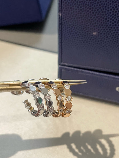 [Renovia Jewelry]Hollow Design Four-Leaf Clover Flower Shape Ring