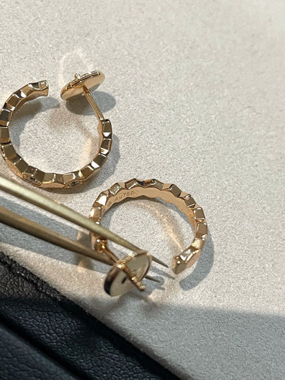 [Renovia Jewelry]Hollow Design Four-Leaf Clover Flower Shape Ring
