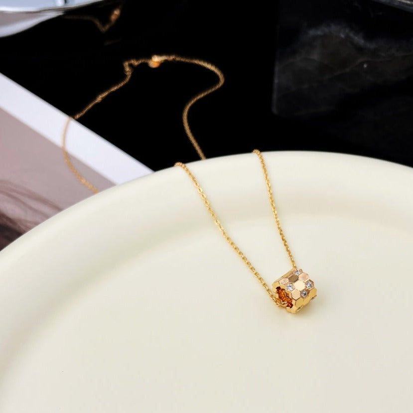 [Renovia Jewelry]BEE MINI PEDANT DIAMOND NECKLACE
