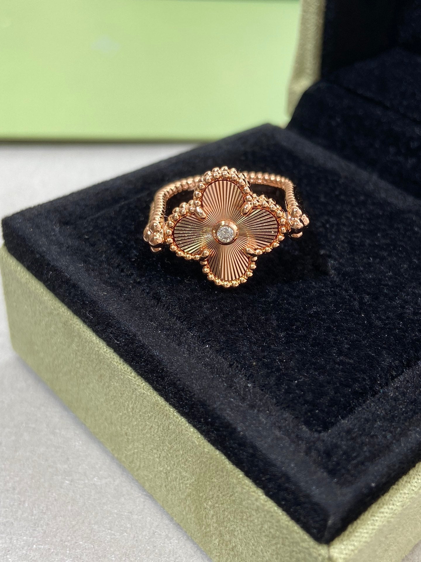 [Renovia Jewelry]CLOVER RIVERSIBLE ROSE GOLD RING