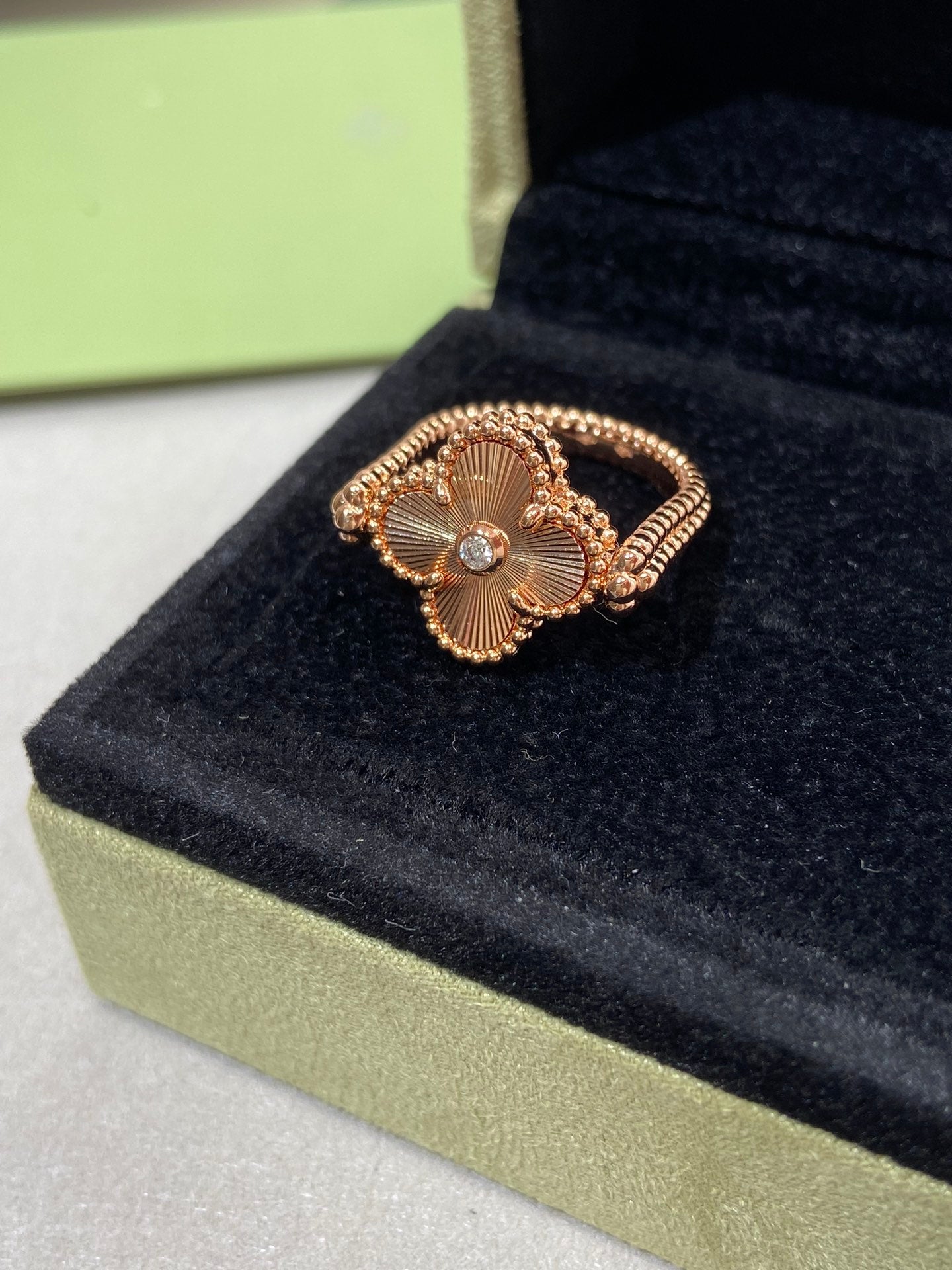 [Renovia Jewelry]CLOVER RIVERSIBLE ROSE GOLD RING