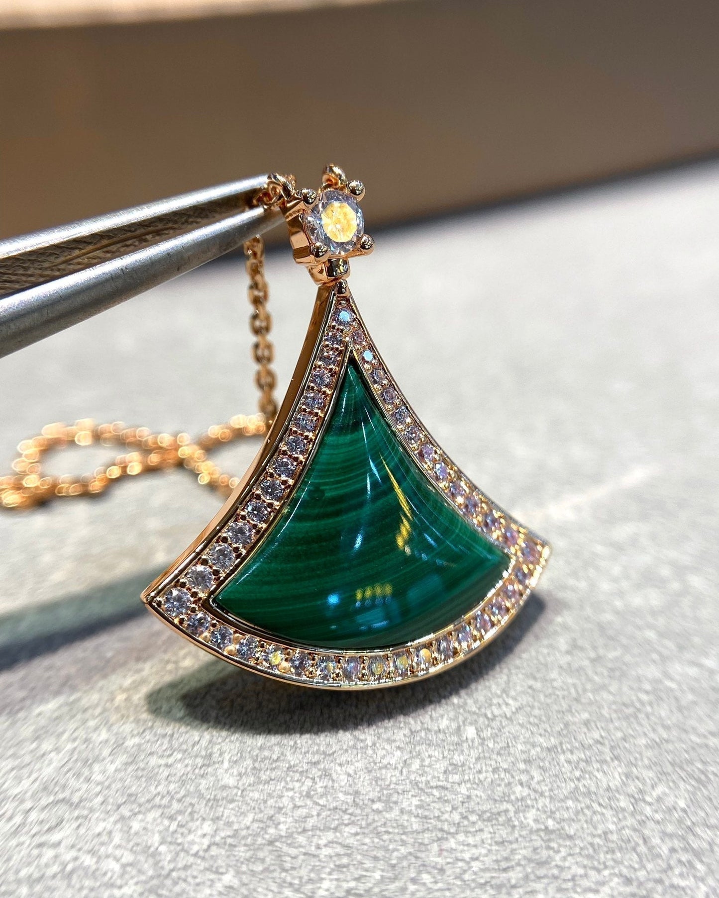 [Renovia Jewelry]DREAM MALACHITE DIAMOND PAVED PINK GOLD NECKLACE