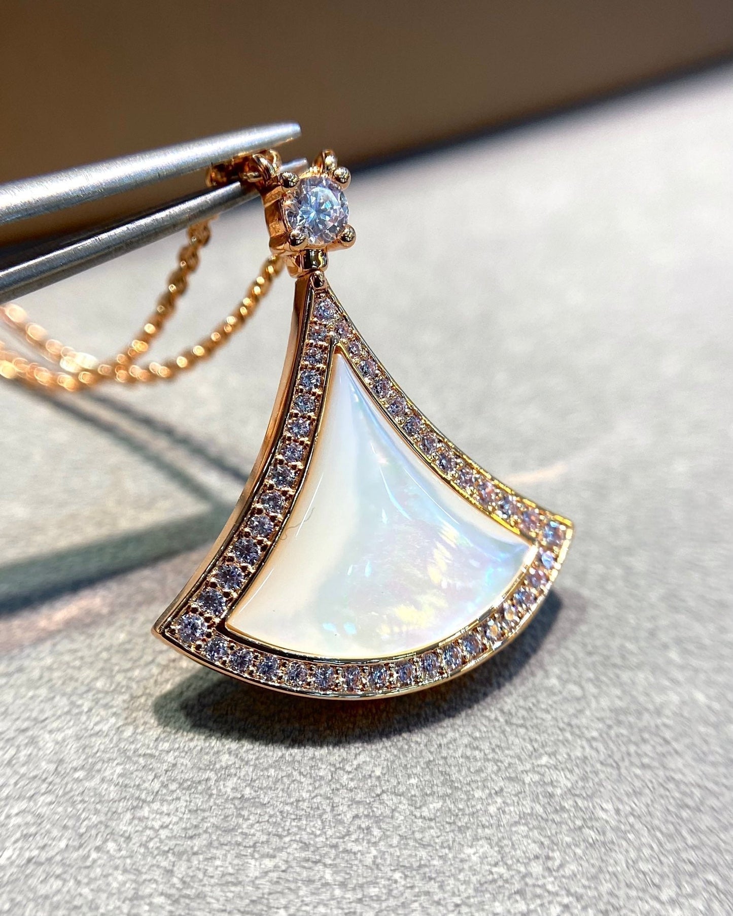 [Renovia Jewelry]DREAM MOP DIAMOND PAVED PINK GOLD NECKLACE