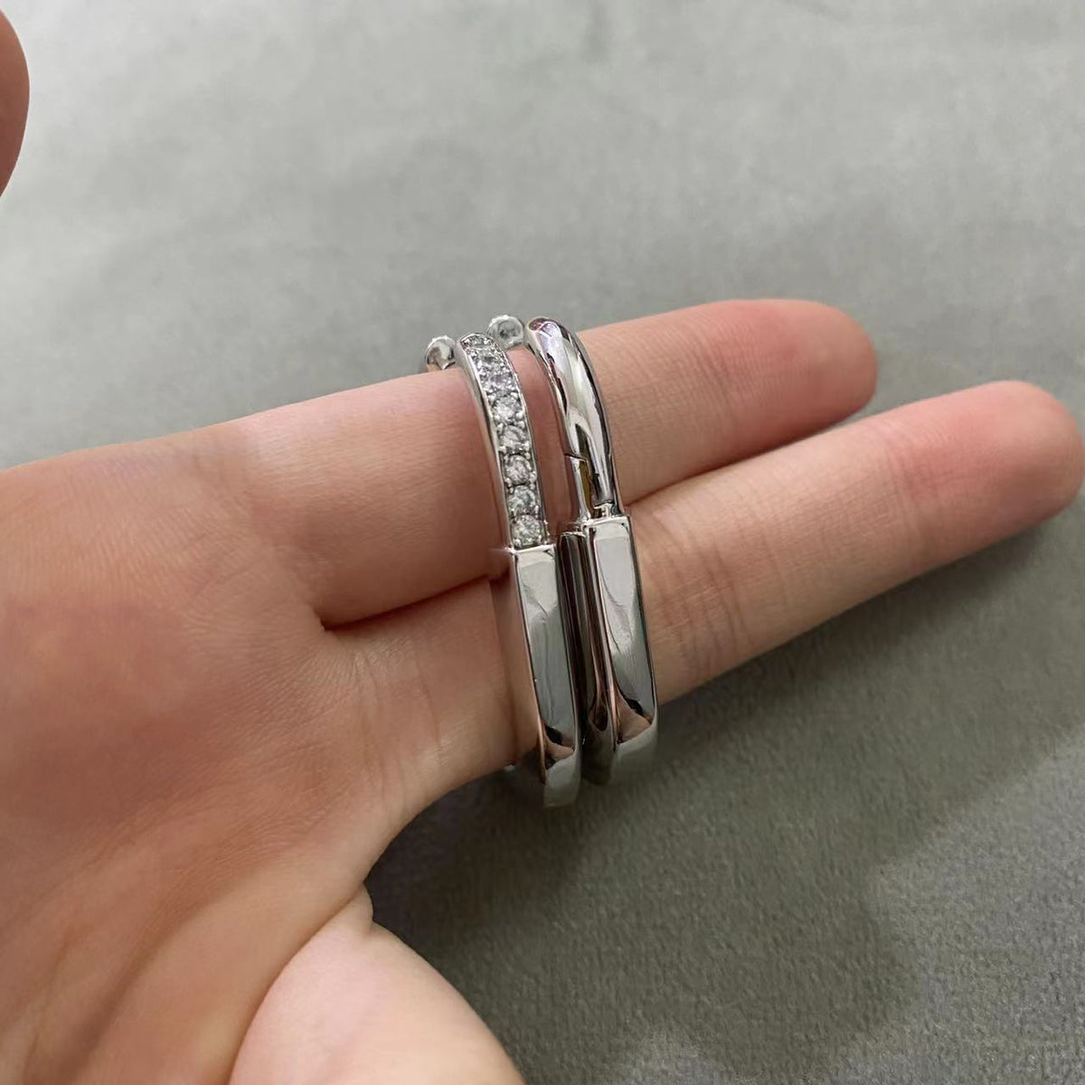 [Renovia Jewelry]LOCK MEDIUM DIAMNOND EARRINGS