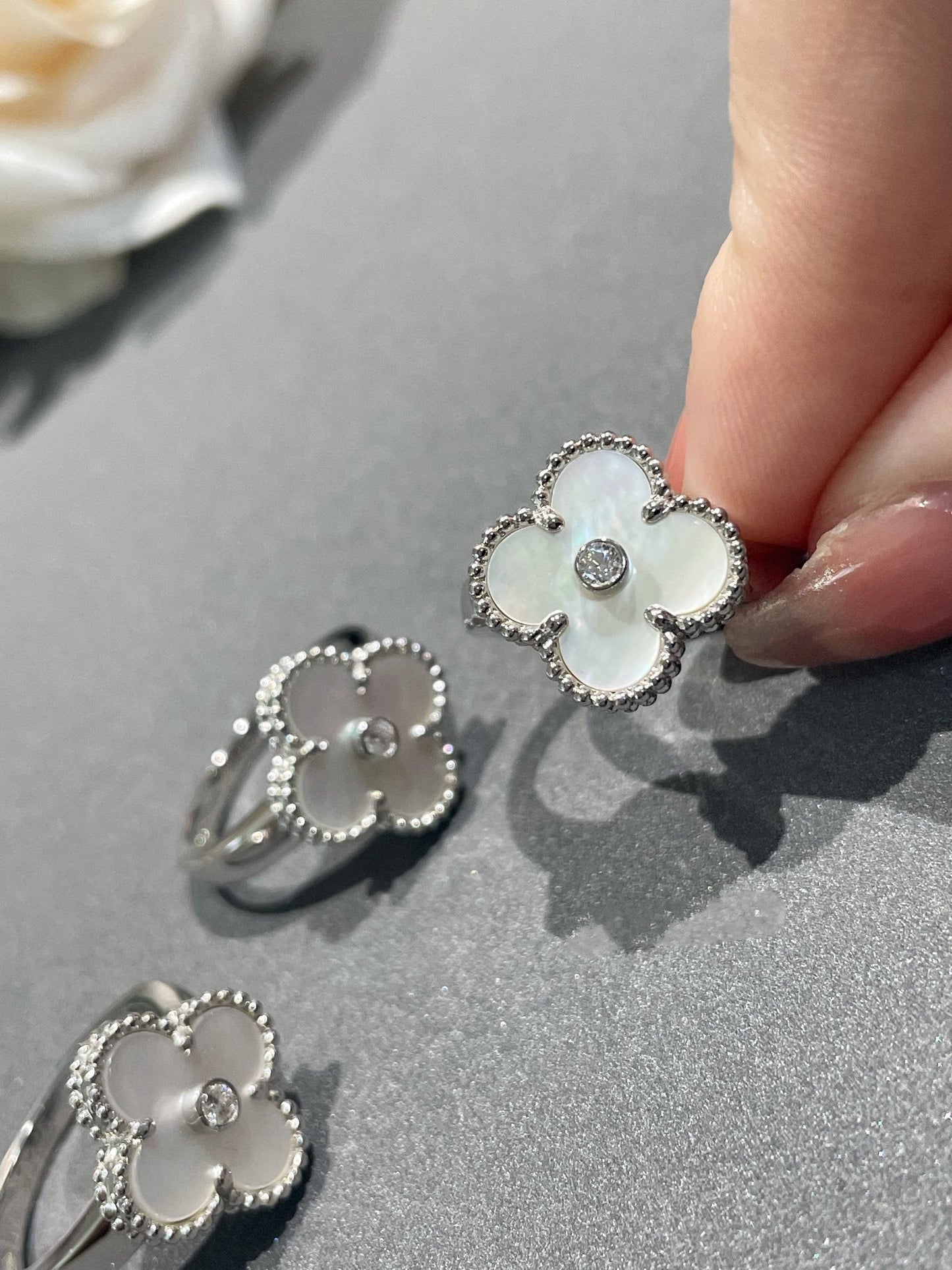 [Renovia Jewelry]CLOVER SILVER MOP DIAMOND RING