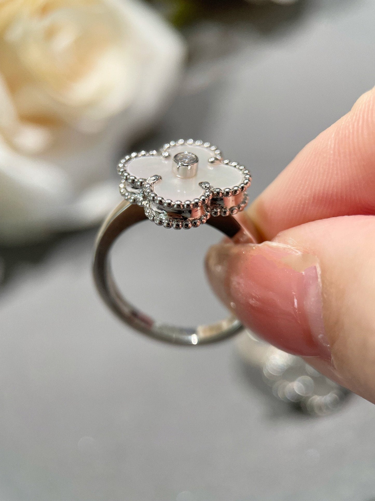 [Renovia Jewelry]CLOVER SILVER MOP DIAMOND RING