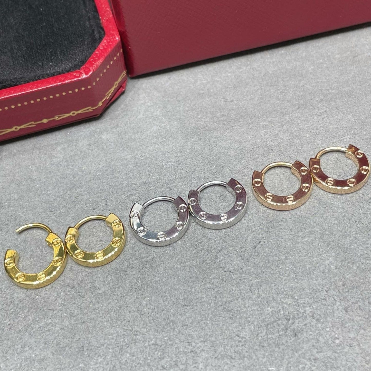 [Renovia Jewelry]LOVE MINI EARRINGS