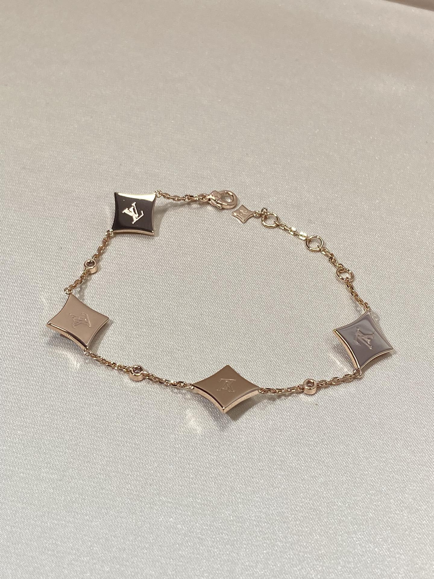 [Renovia Jewelry]STAR 4 MOTIF MOP DIAMOND PINK GOLD BRACELET