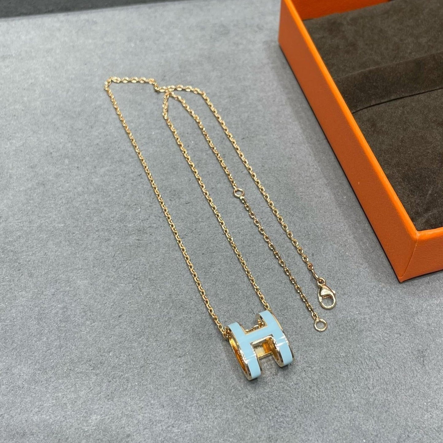 [Renovia Jewelry]POP H SKY BLUE NECKLACE