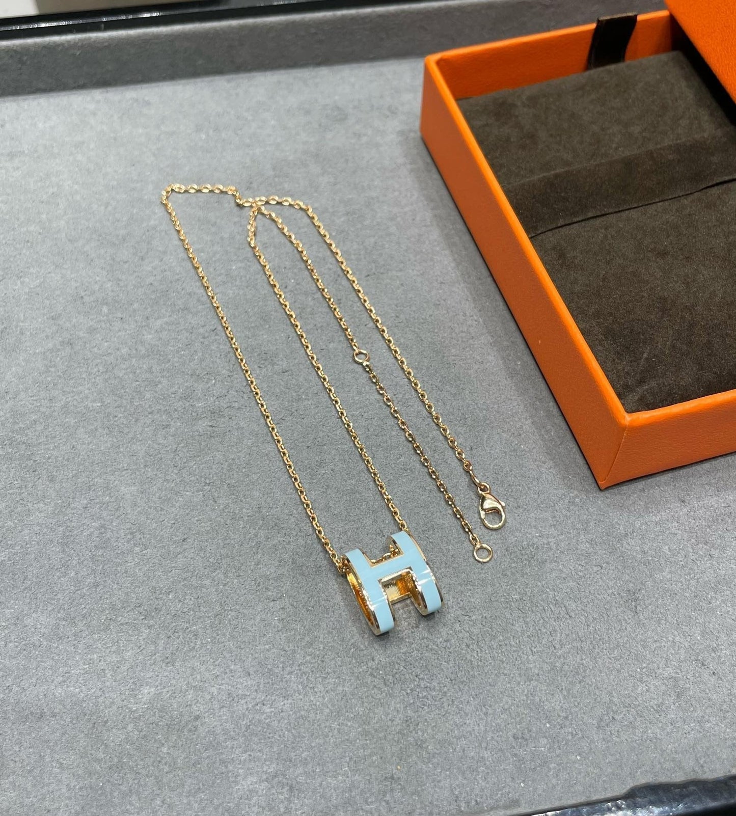 [Renovia Jewelry]POP H SKY BLUE NECKLACE