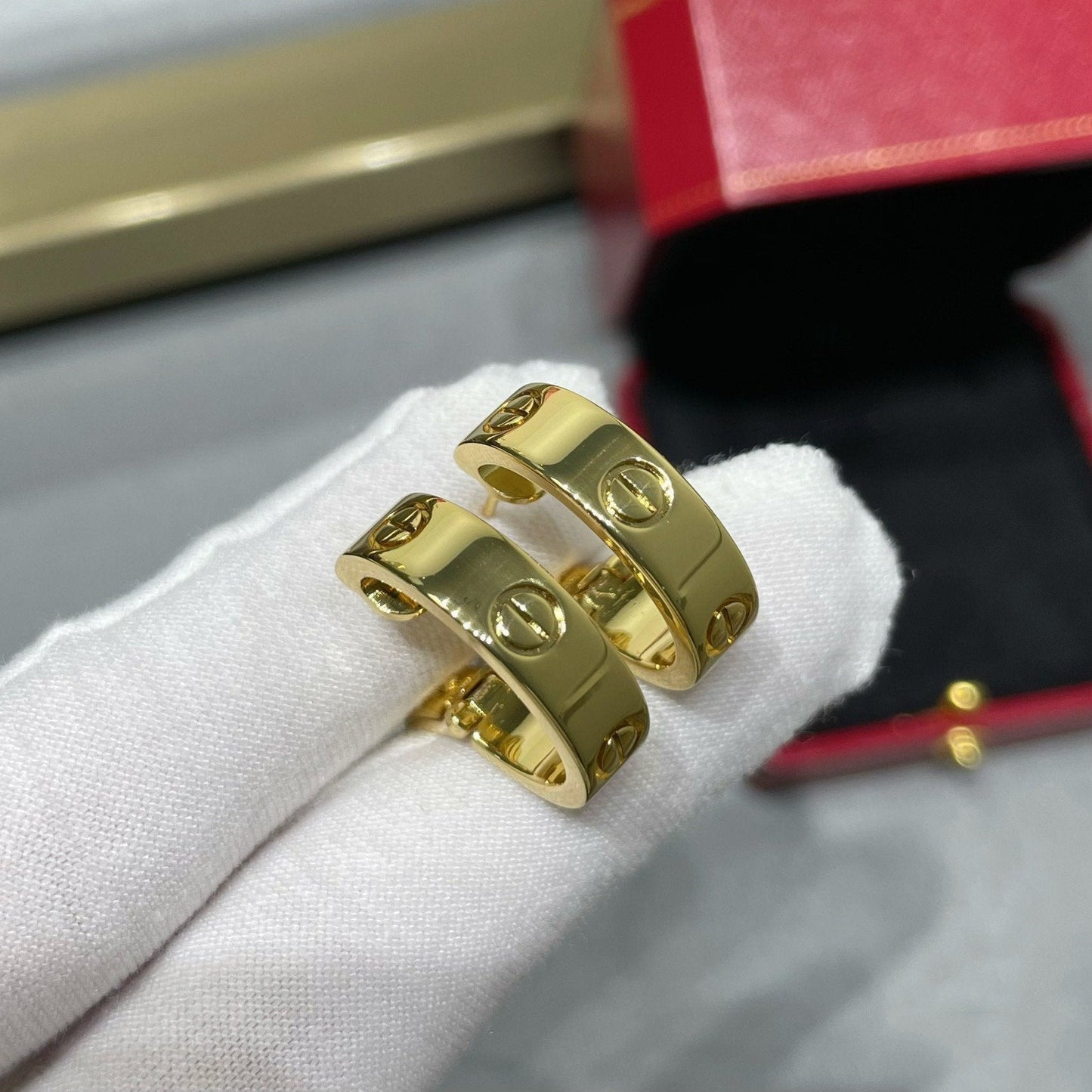 [Renovia Jewelry]LOVE 5.5MM EARRINGS
