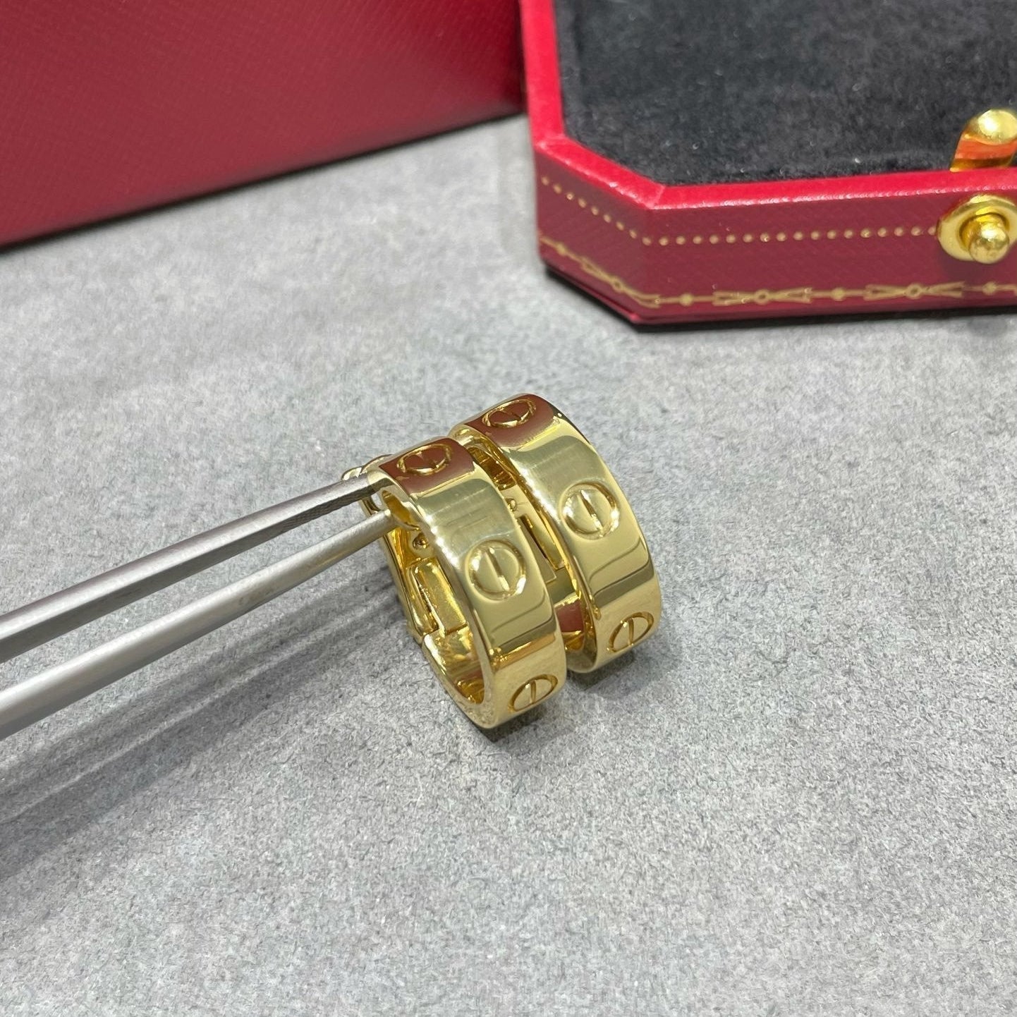 [Renovia Jewelry]LOVE 5.5MM EARRINGS