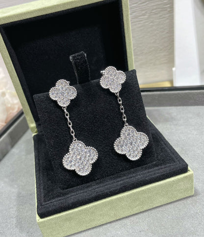 [Renovia Jewelry]CLOVER 2 MOTIFS DIAMOND PAVED SILVER EARRINGS