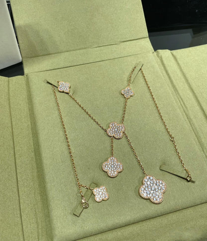 [Renovia Jewelry]CLOVER 6 MOTIF DIAMOND PAVED NECKLACE