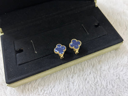 [Renovia Jewelry]CLOVER PIETERSITE MEDIUM STUD EARRINGS