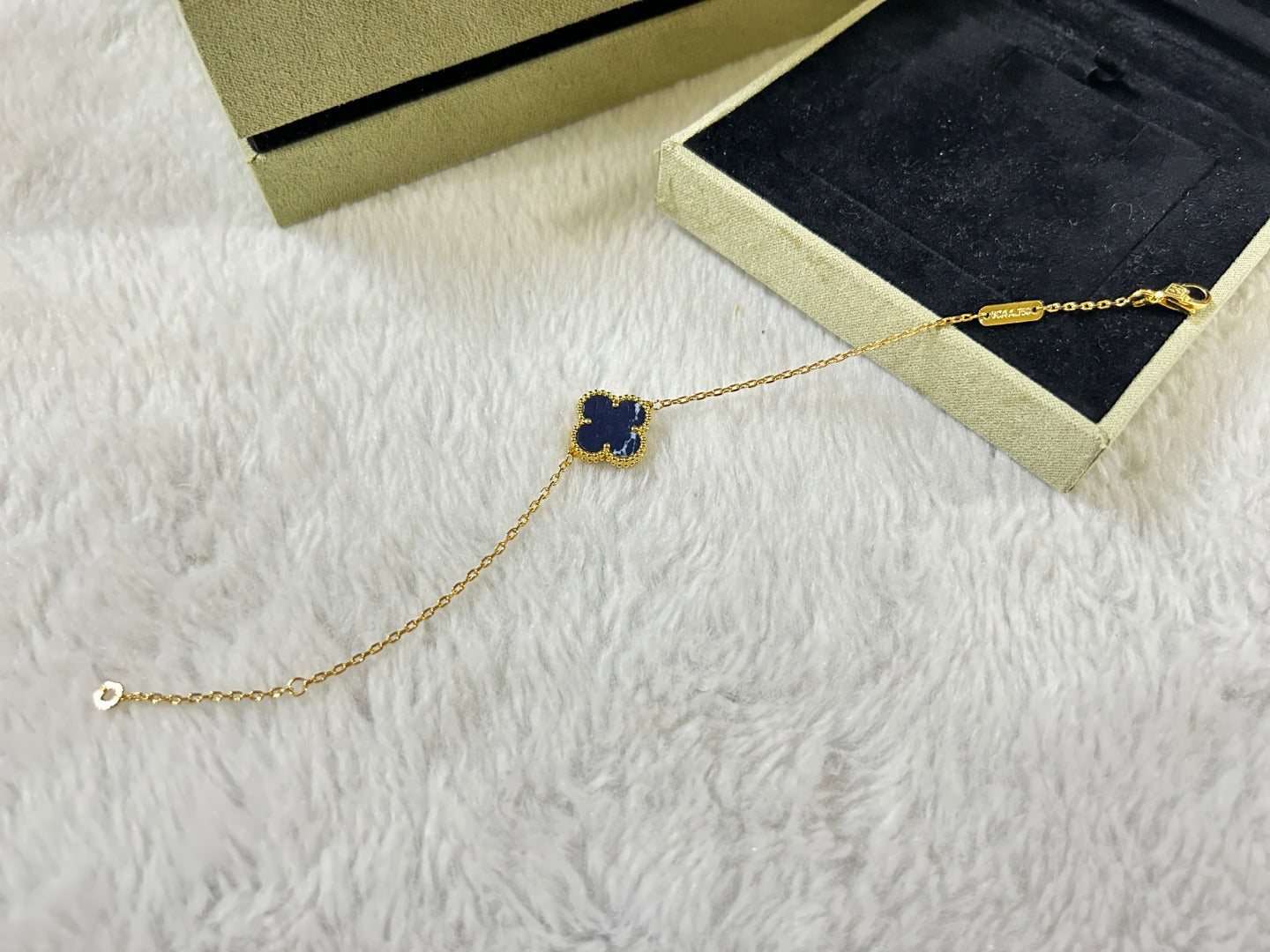 [Renovia Jewelry]CLOVER 1 MOTIF PIETERSITE BRACELET
