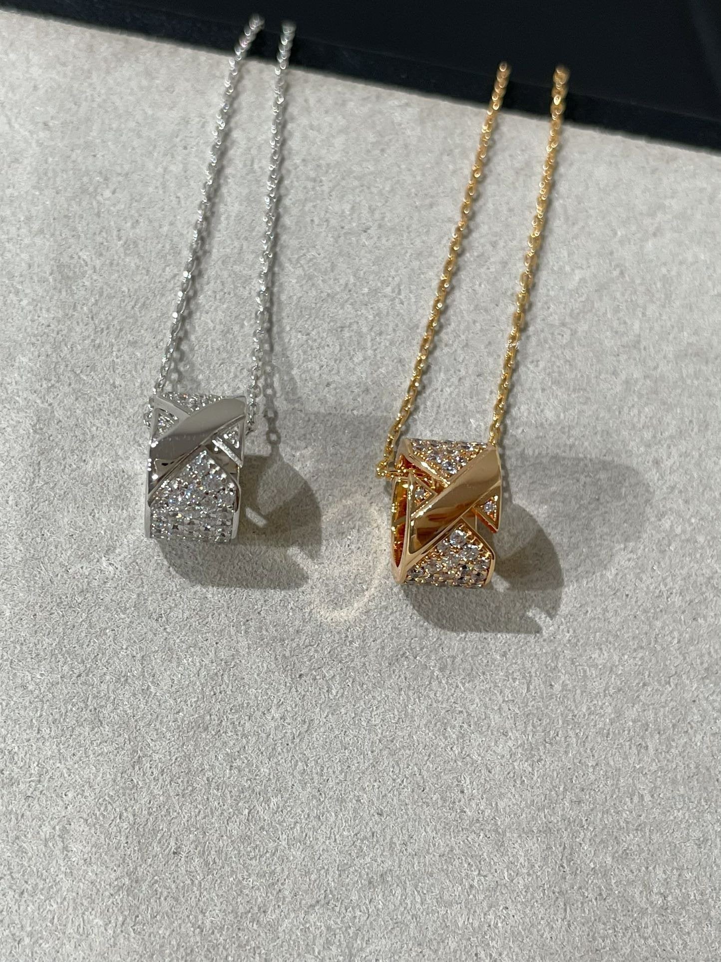 [Renovia Jewelry]LIENS EVIDENCE DIAMOND PAVED NECKLACE