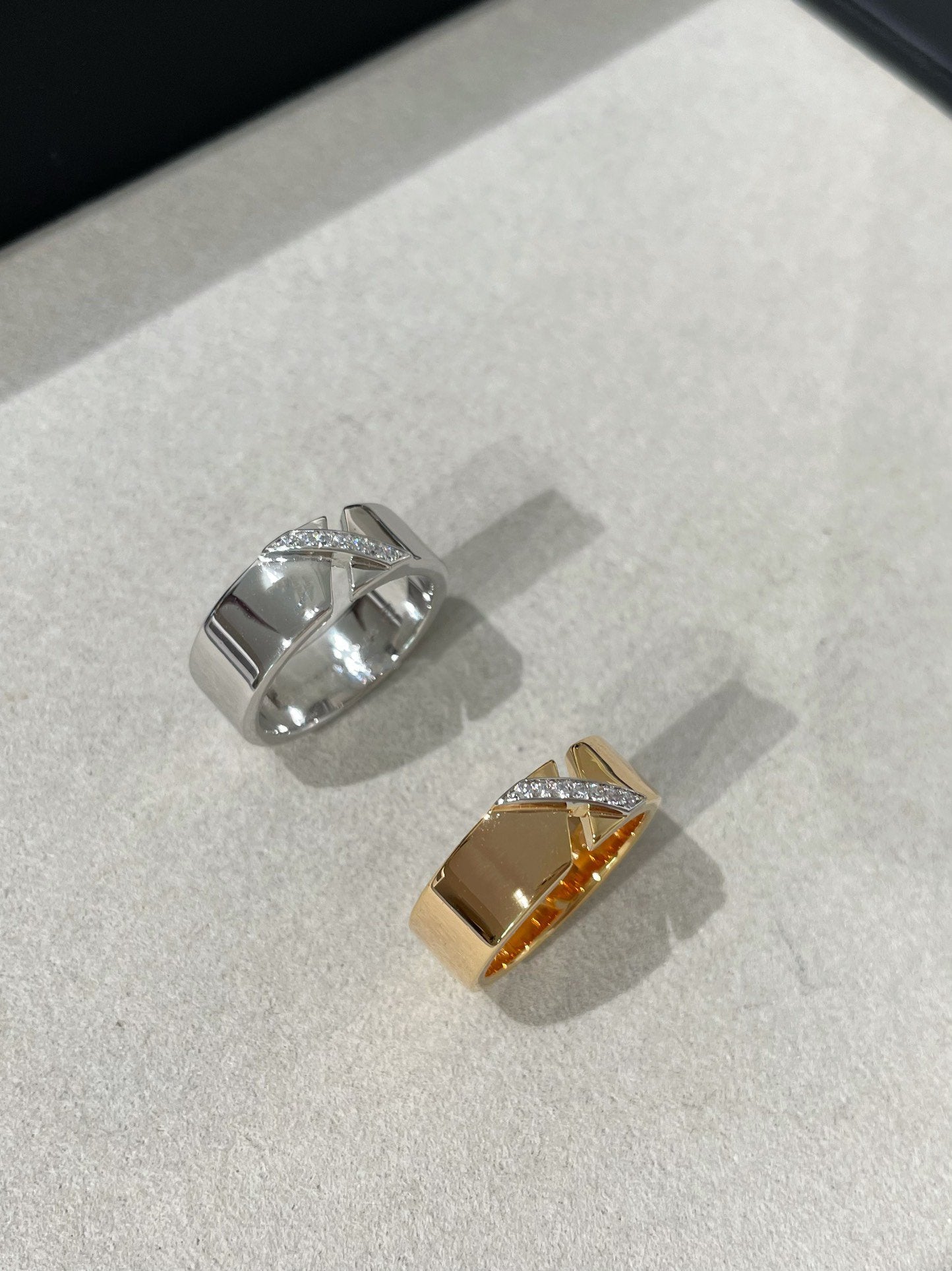 [Renovia Jewelry]LIENS EVIDENCE DIAOMOND RING