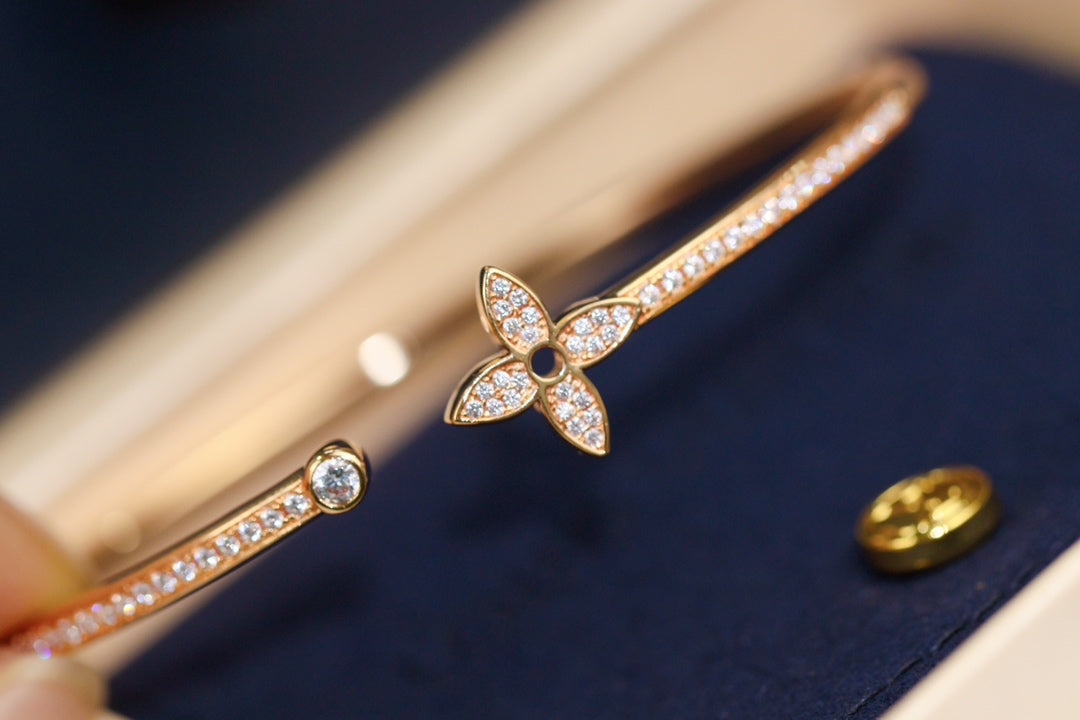 [Renovia Jewelry]IDYLLE PINK GOLD OPEN BRACELET DIAMOND PAVED