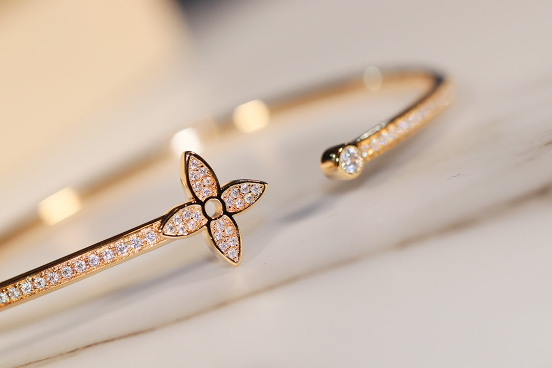 [Renovia Jewelry]IDYLLE GOLD OPEN BRACELET DIAMOND PAVED