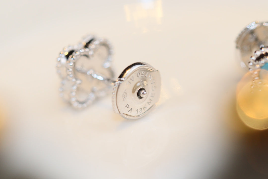 [Renovia Jewelry]CLOVER MINI TURQUOISE SILVER STUD EARRINGS
