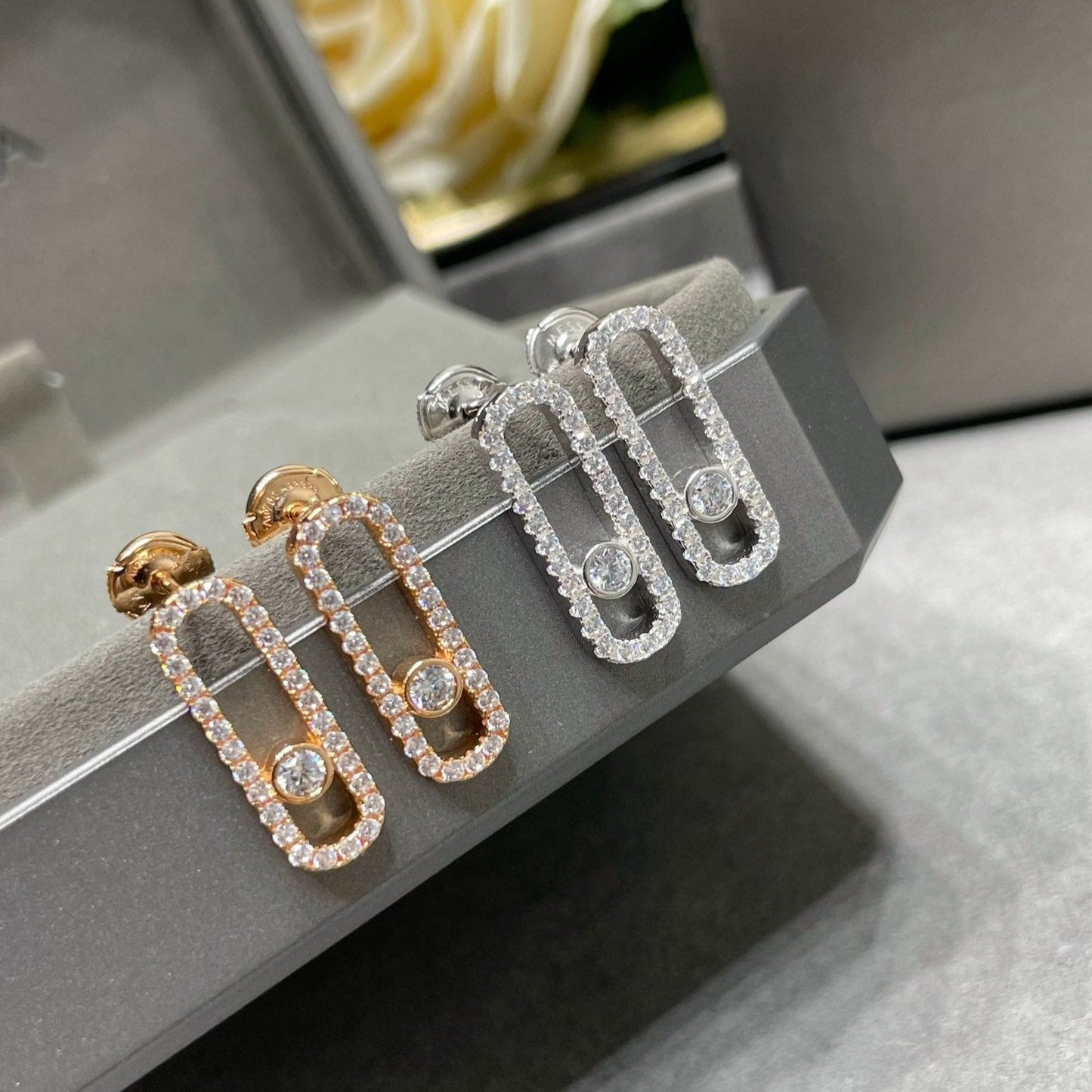 [Renovia Jewelry]MOVE UNO STUD DIAMOND PAVED EARRINGS