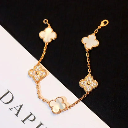 [Renovia Jewelry]CLOVER WHITE PEARL MOP 5 MOTIF BRACELET COLLECTION