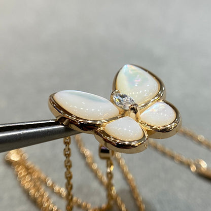 [Renovia Jewelry]BUTTERFLY MOP DIAMOND NECKLACE