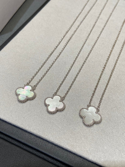 [Renovia Jewelry]CLOVER MEDIUM SILVER WHITE MOP NECKLACE