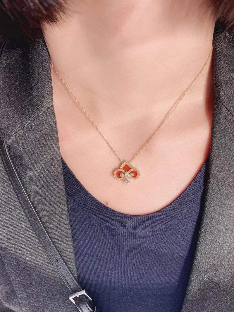[Renovia Jewelry]FLEUR DE LIS PINK GOLD DIAMOND NECKLACE
