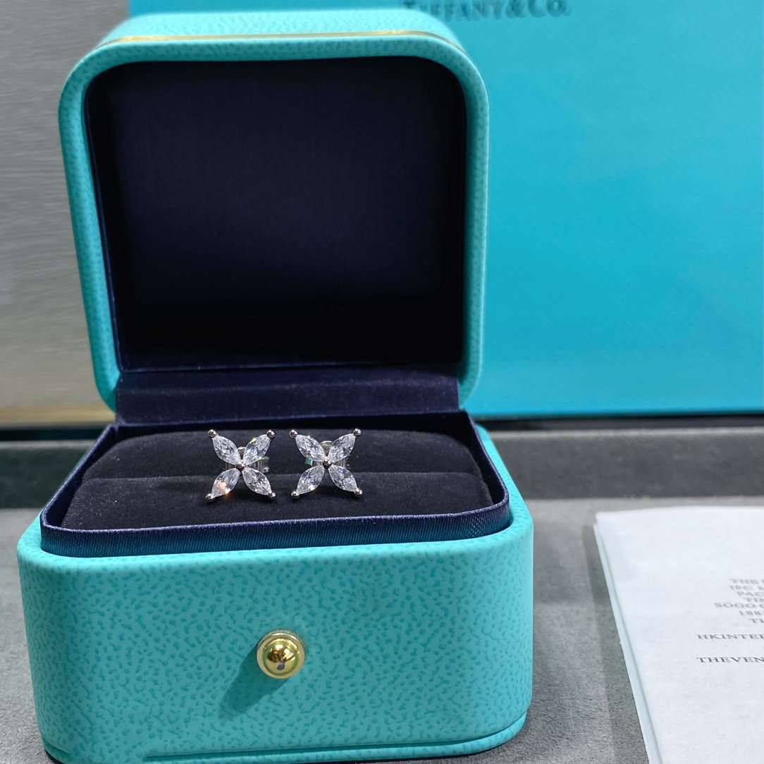[Renovia Jewelry]VICTORIA SILVER DIAMOND STUD MINI EARRINGS