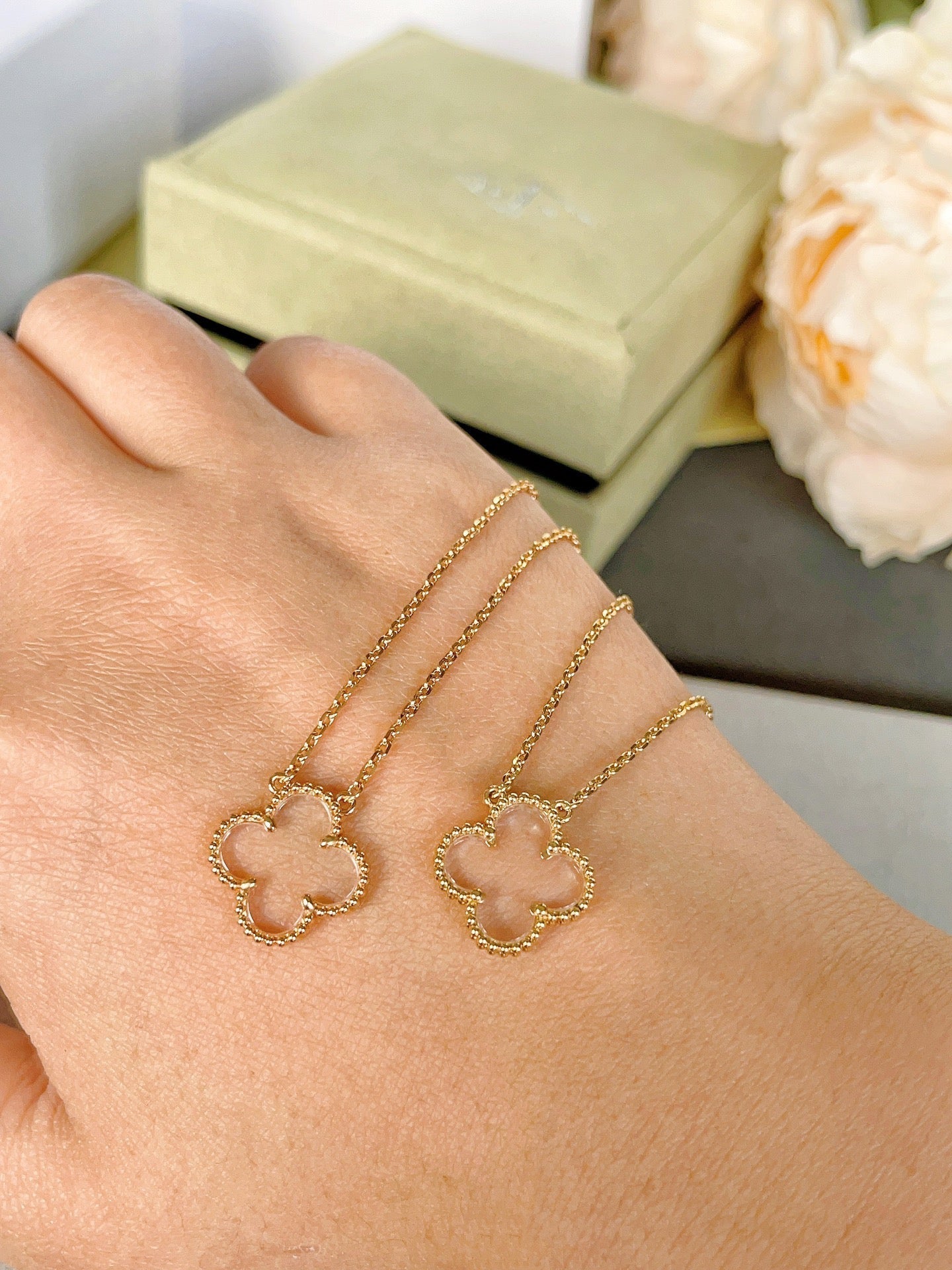 [Renovia Jewelry]CLOVER ROCK CRYSTAL ROSE GOLD NECKLACE