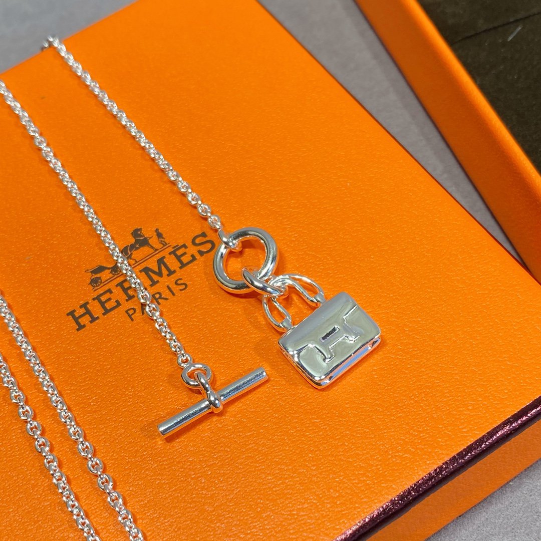 [Renovia Jewelry]CONSTANCE PEDANT SILVER NECKLACE