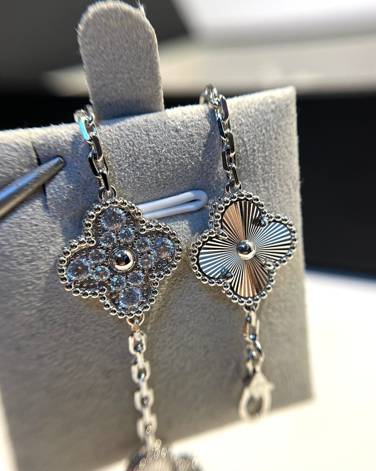 [Renovia Jewelry] CLOVER 5 MOTIF LASER BRACELET COLLECTION