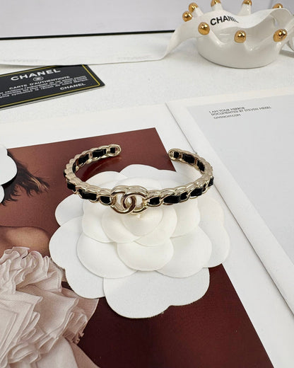 [Renovia Jewelry]Double C Open Bangle