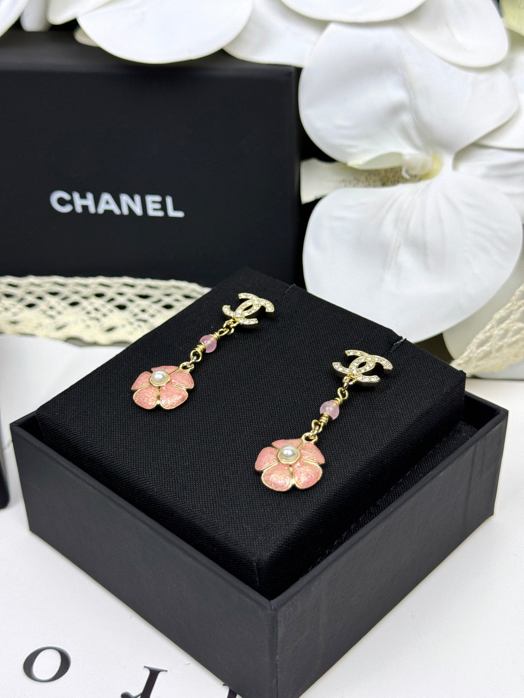 [Renovia Jewelry]26C Pink Camellia Enamel Pendant with Double C Earrings