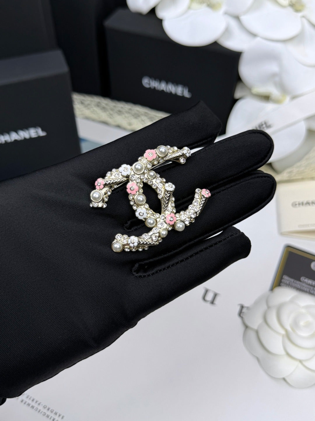 [Renovia Jewelry]26C Pink-White Enamel Ice Cream Cone Double C Brooch