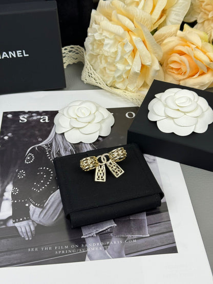 [Renovia Jewelry]25K Hollow Bow Brooch