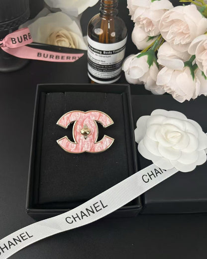 [Renovia Jewelry]Pink Resin Classic Brooch 5cm
