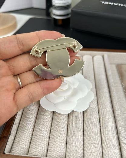 [Renovia Jewelry]Pink Resin Classic Brooch 5cm