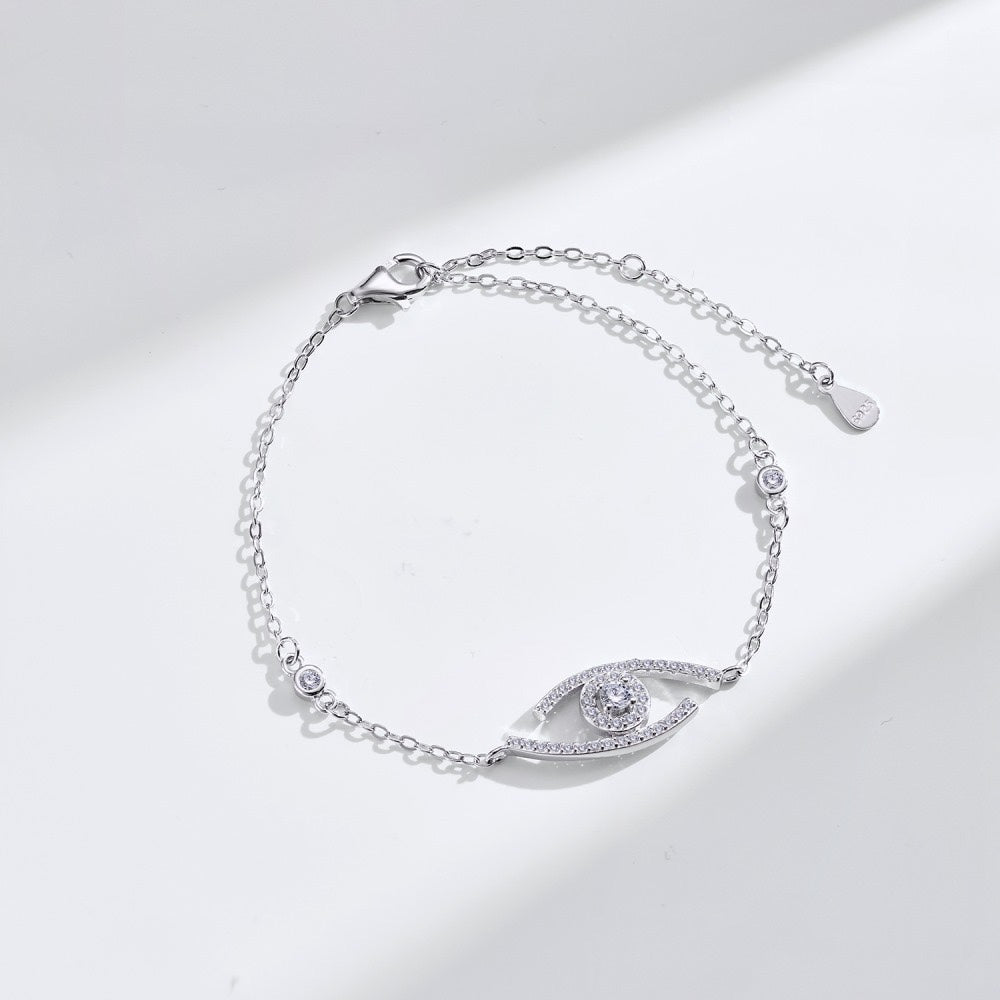 [Renovia Jewelry]Lucky Eye Pave-Set Diamond Bracelet