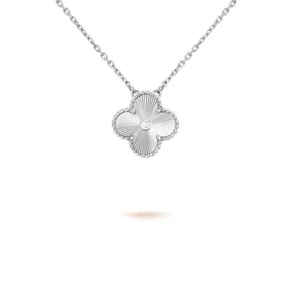 [Renovia Jewelry]CLOVER  15MM DIAMOND LASER NECKLACE SILVER
