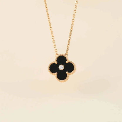 [Renovia Jewelry]CLOVER 15MM DIAMOND ONYX NECKLACE