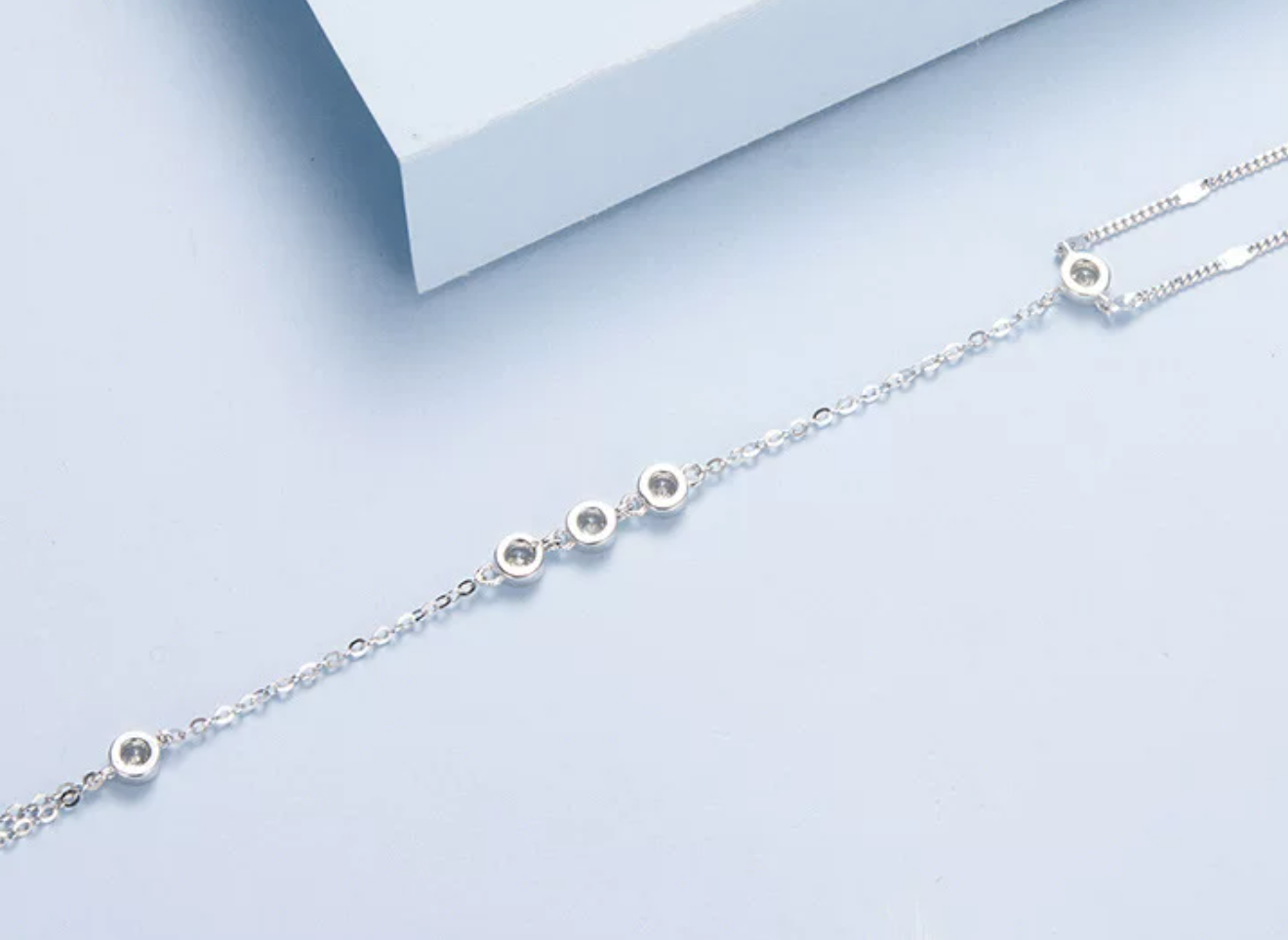 Tassel Interlocking Bracelet