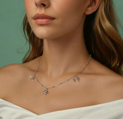 Bow Necklace