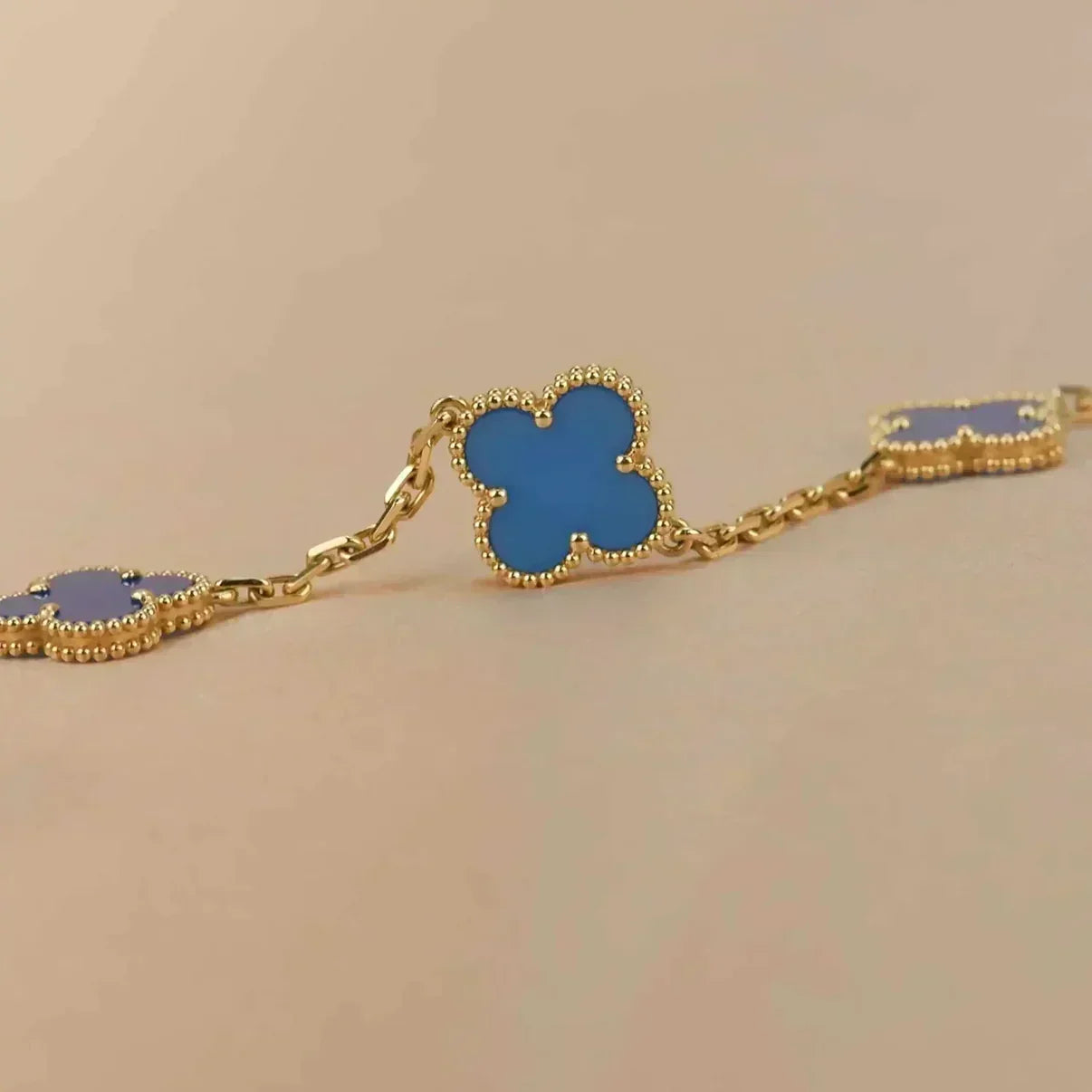 [Renovia Jewelry] CLOVER 5 MOTIF BLUE AGATE BRACELET COLLECTION